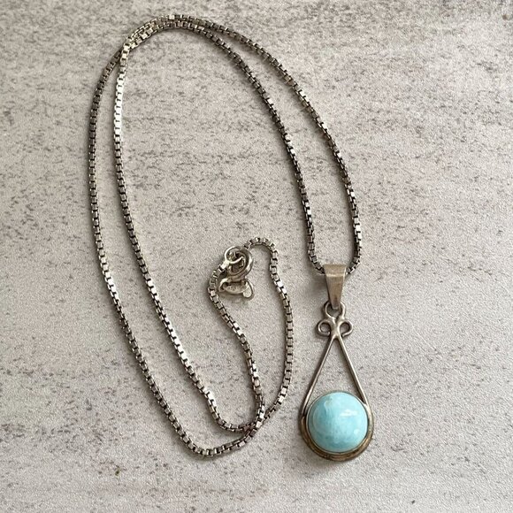 Unknown Jewelry - Cabochon Polished Amazonite Sterling Silver Pendant Necklace Box Chain 10" Drop